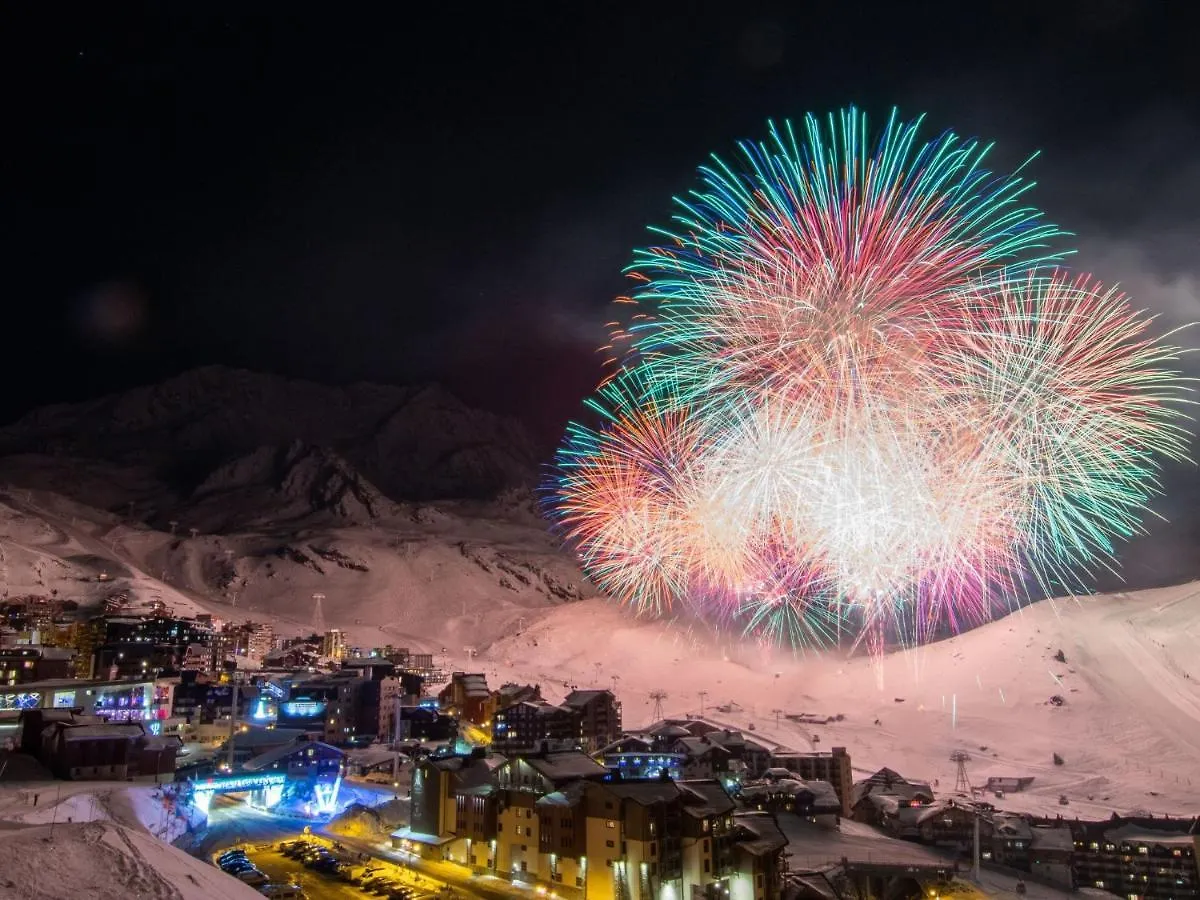Apartment Les Cimes De Caron-14 By Interhome Val Thorens Francja